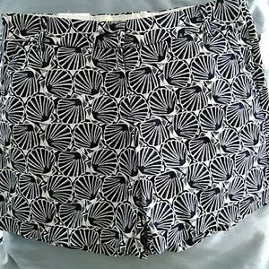 Crown and ivy shorts